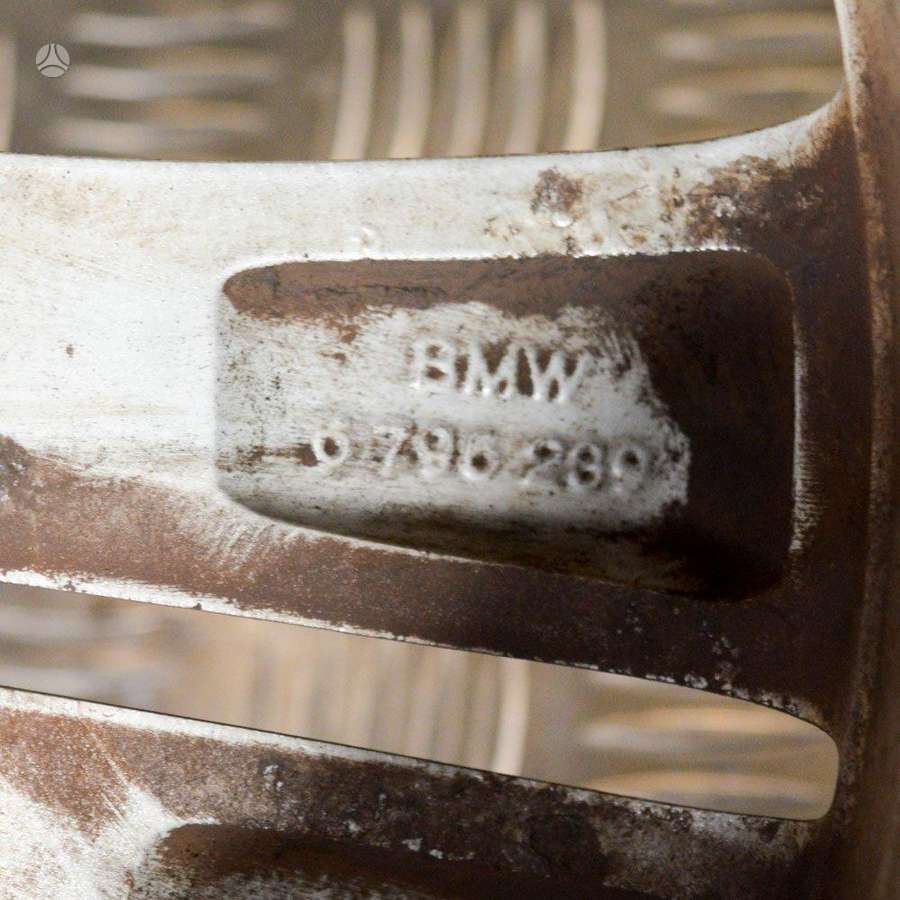 -Kita- Bmw, light alloy, R17