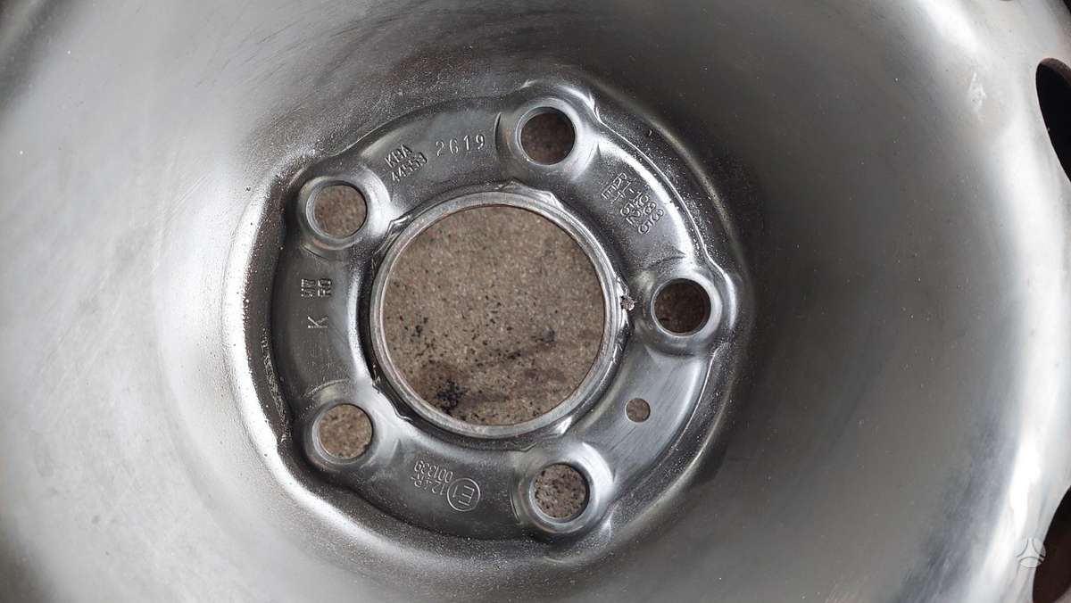 Ford, stamped steel, R17
