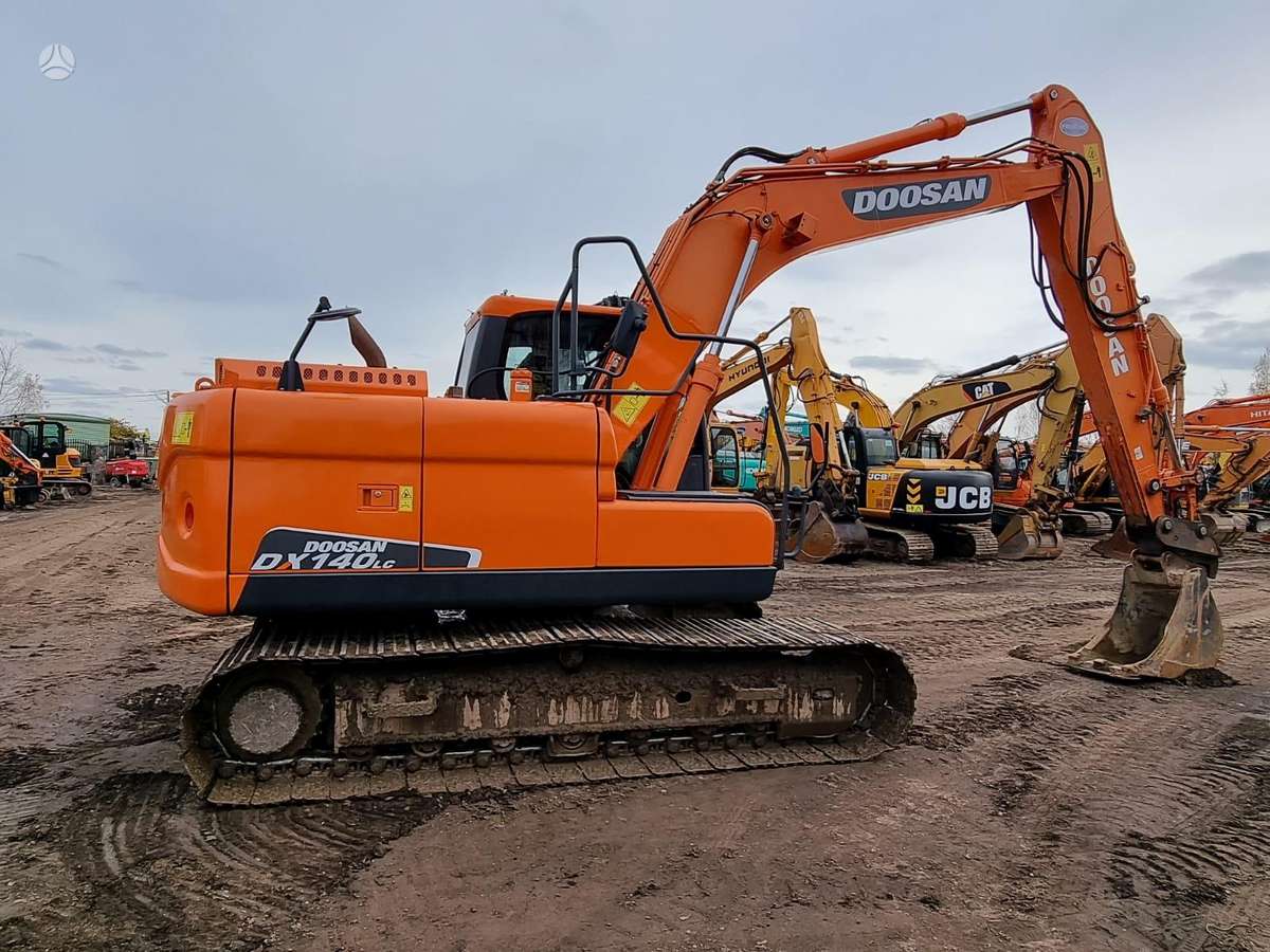 Doosan Doosan DX140LC-3, экскаваторы