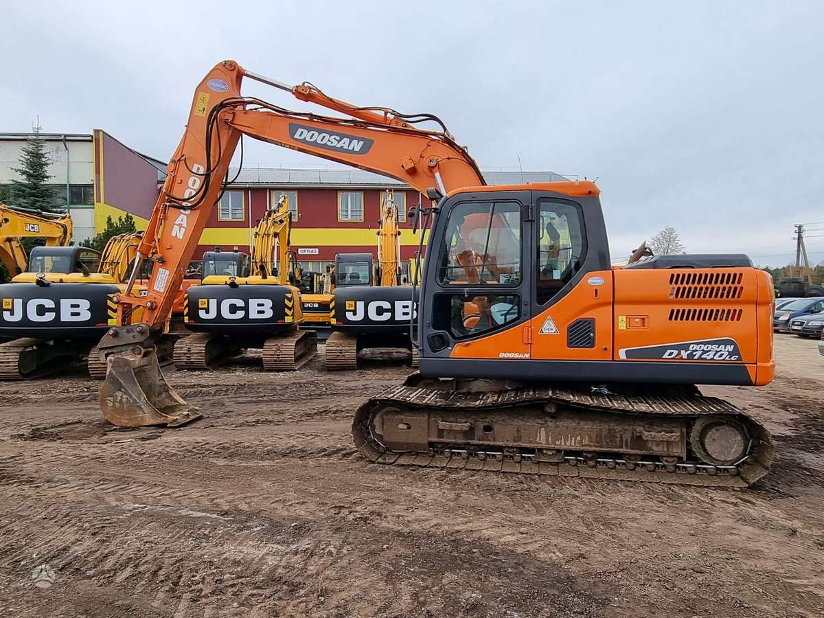 Doosan Doosan DX140LC-3, excavator