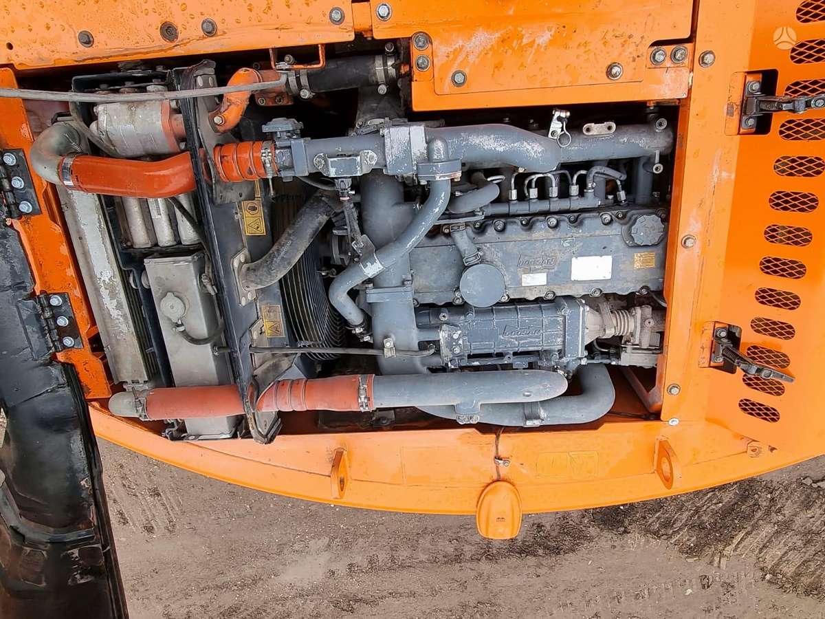 Doosan Doosan DX140LC-3, excavator