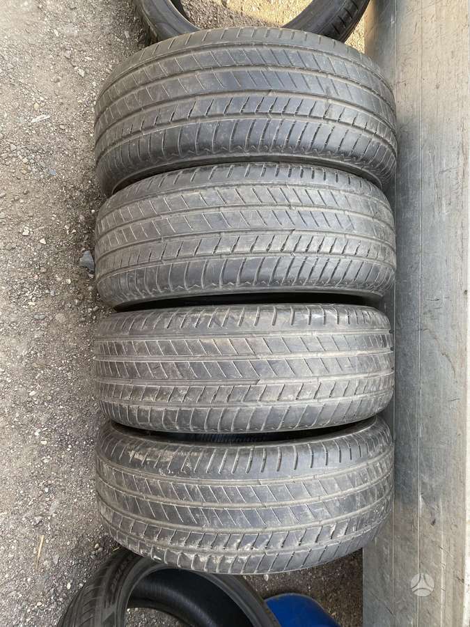 Bridgestone, summer 245/50 R19