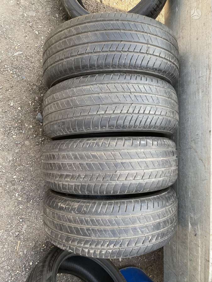 Bridgestone, vasaras 245/50 R19