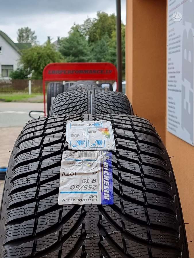 Bridgestone ALENZA, summer 255/55 R18