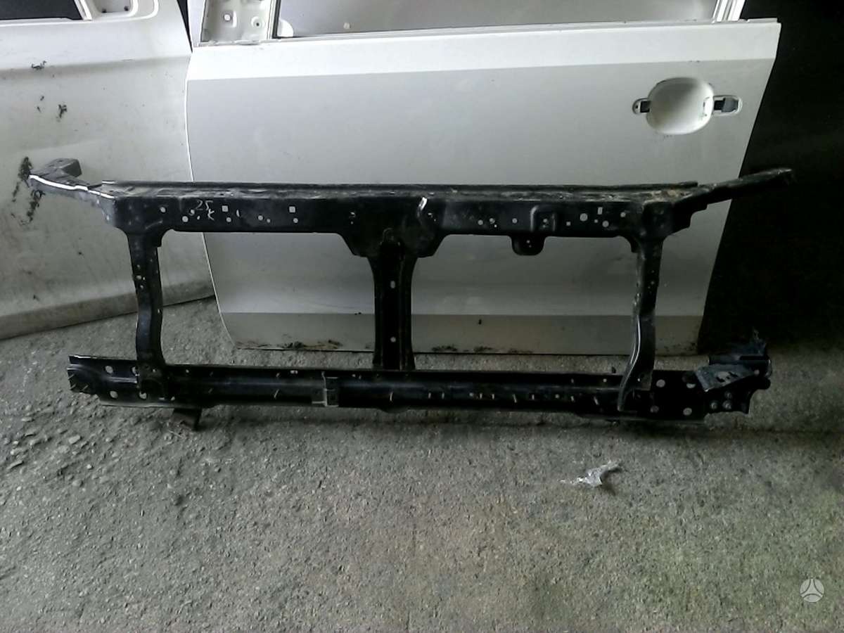 Nissan Navara body parts