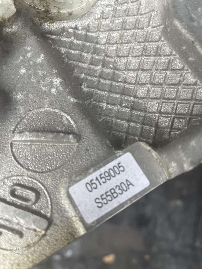 BMW M340i, S55b30a, variklio galvutė, generatorius