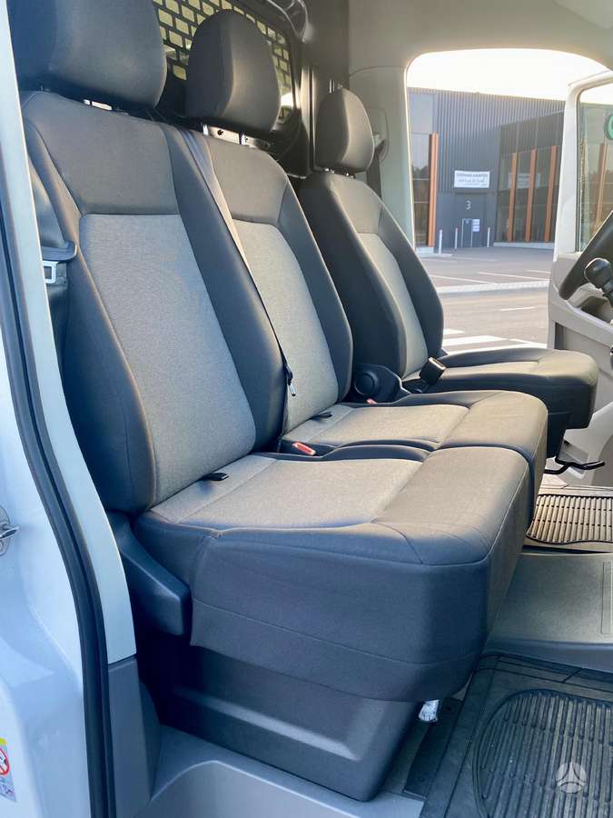 Mercedes-Benz Crafter, cargo van