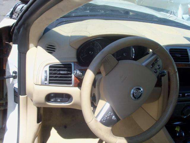 Jaguar XK детали кузова