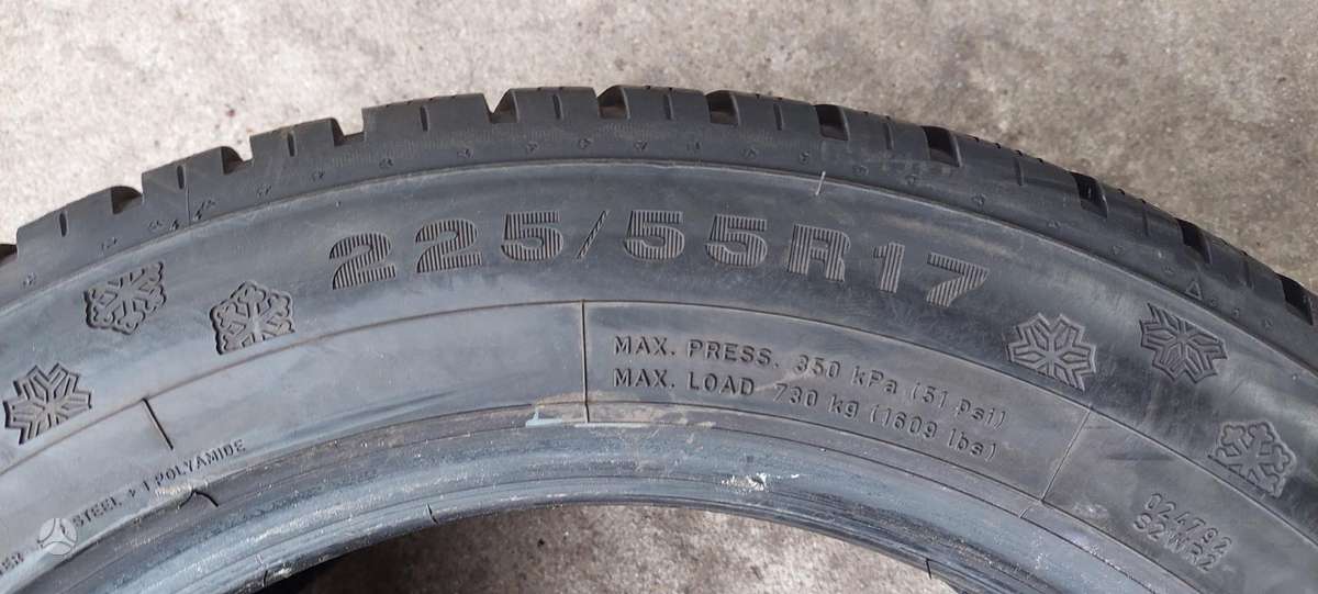 Dunlop, зимние 225/55 R17