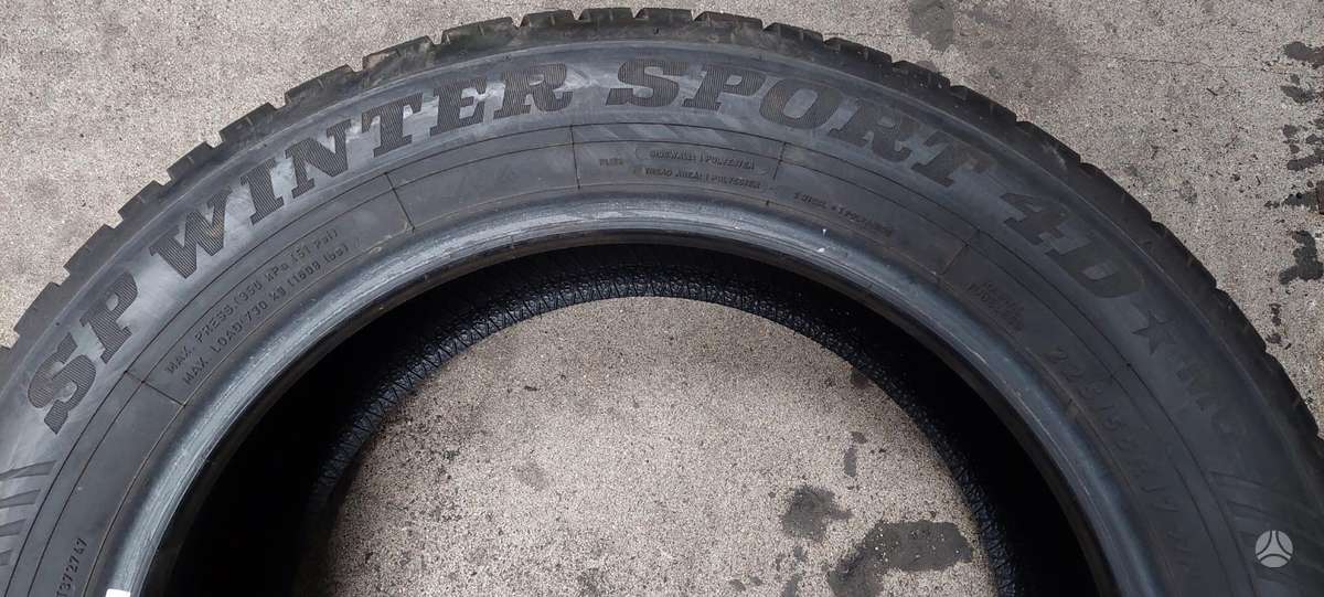 Dunlop, žieminės 225/55 R17