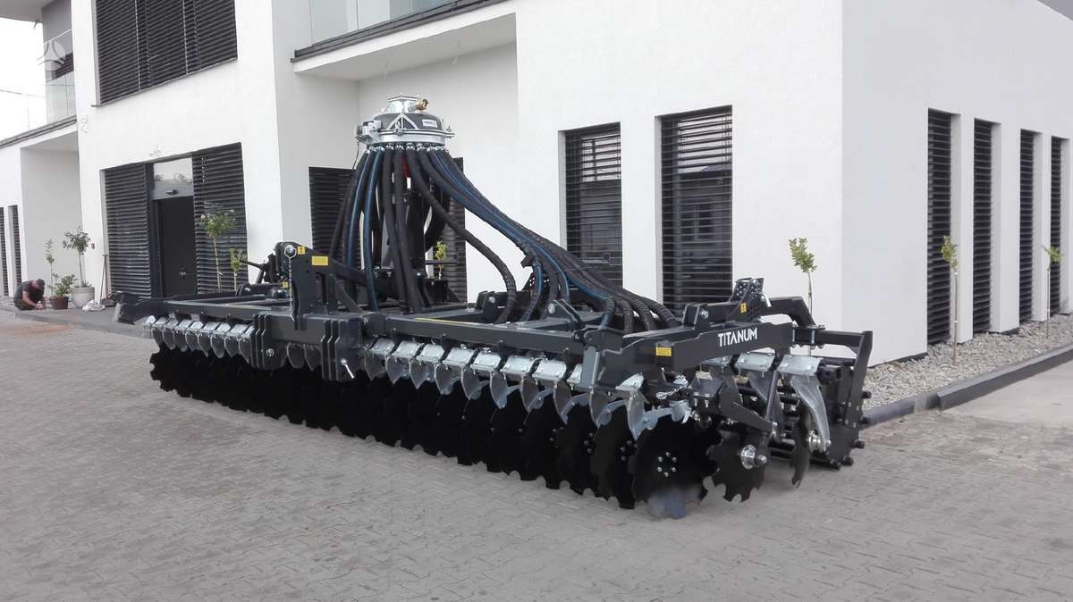 AGROLAND KG, slurry carriers, pumps, mixers for slurry