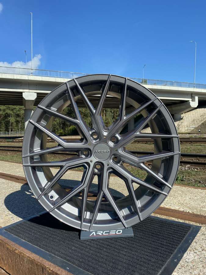 Arceo Valencia Titan 5x112, легкосплавные , R19
