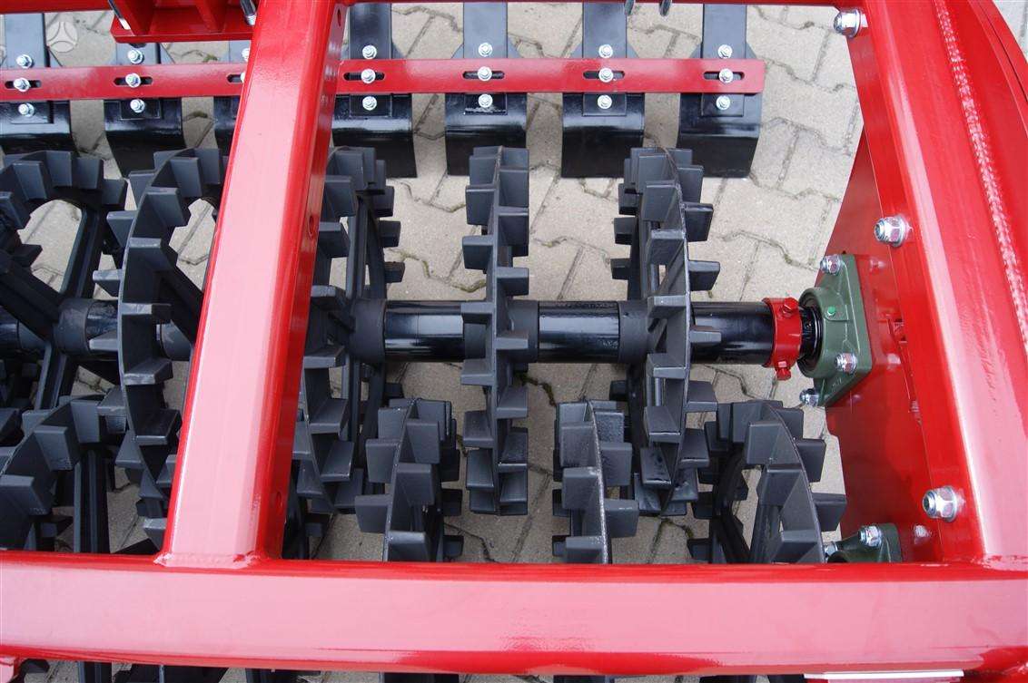 -Kita- LUPUS, compacting, leveling rollers