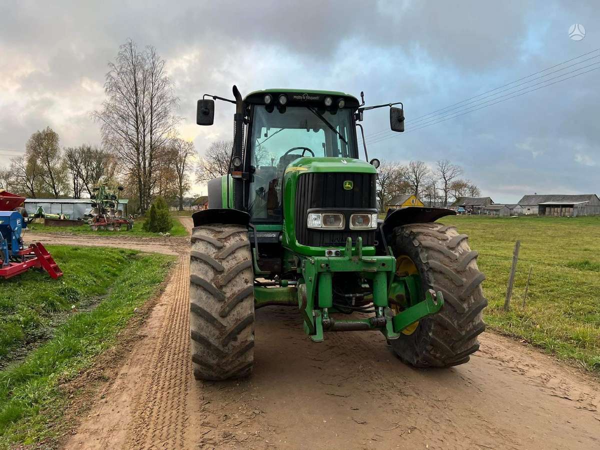John Deere 6920s, тракторы