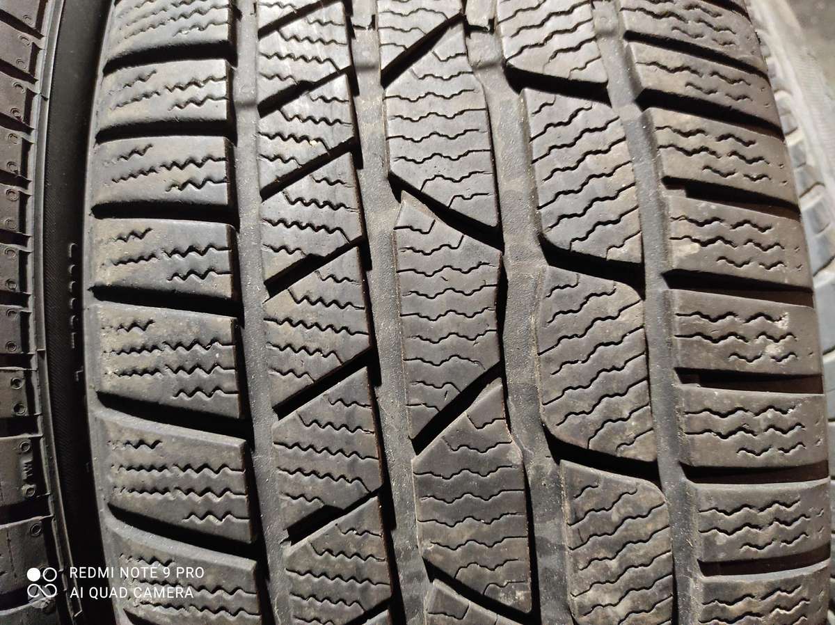 Continental, зимние 235/45 R19