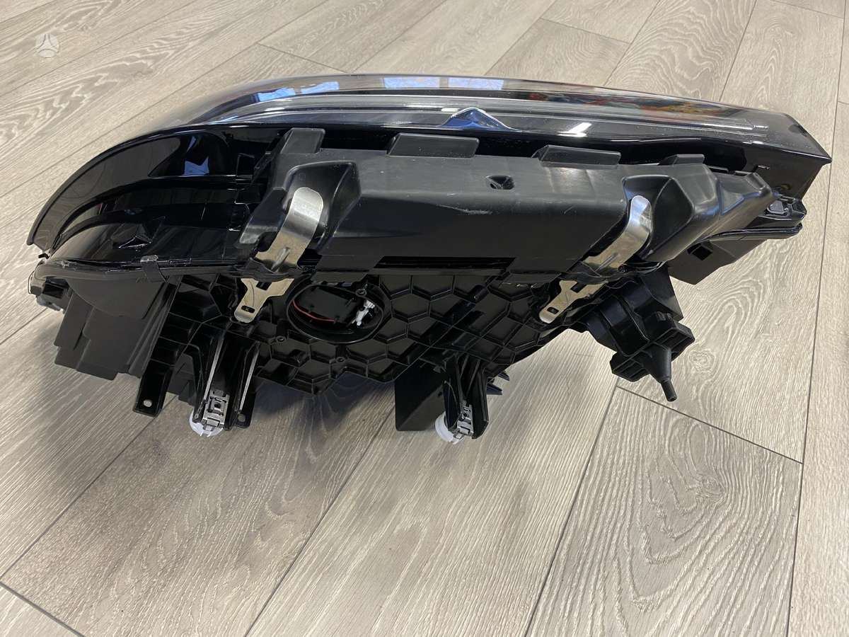 BMW X7 фары
