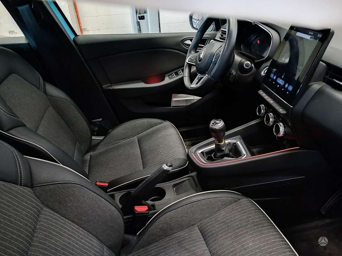 Renault Clio rezerves daļās