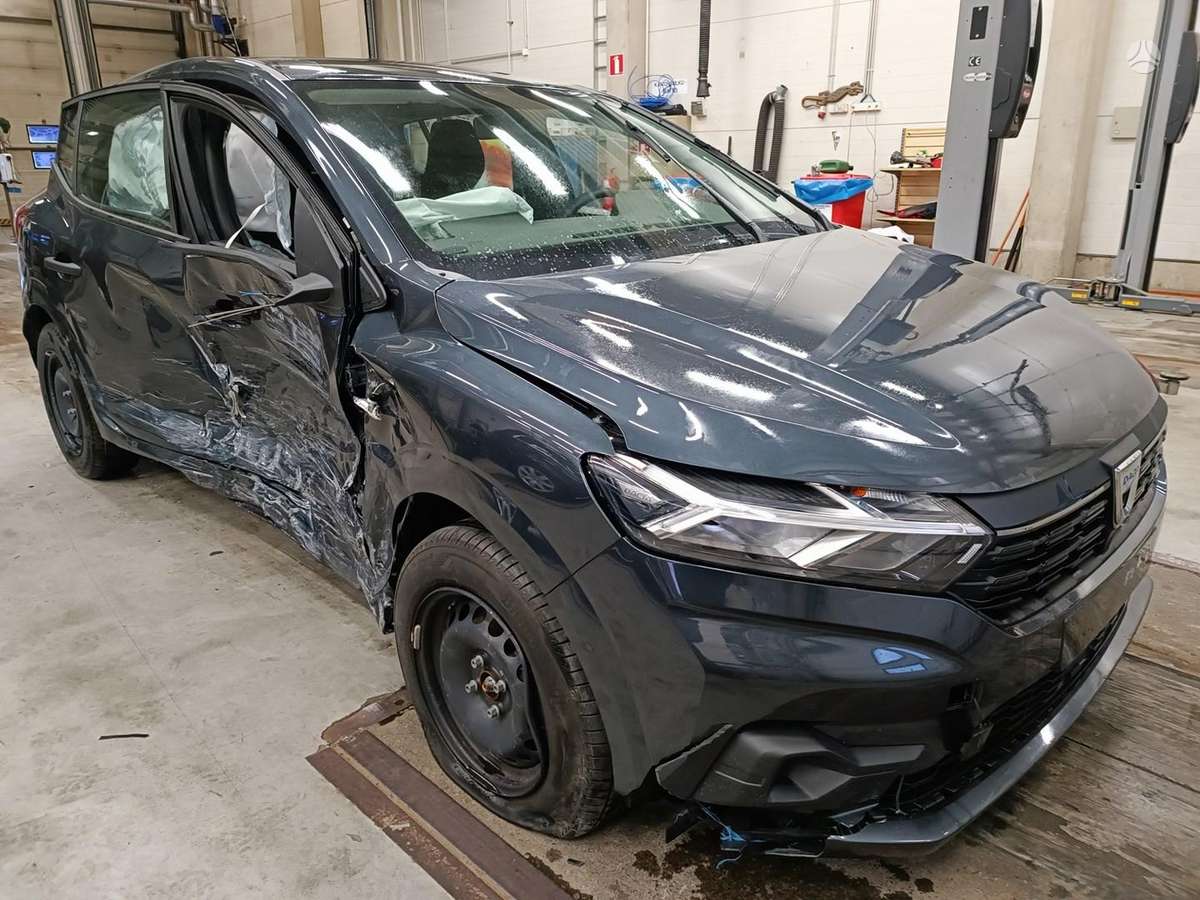 Dacia Sandero for parts