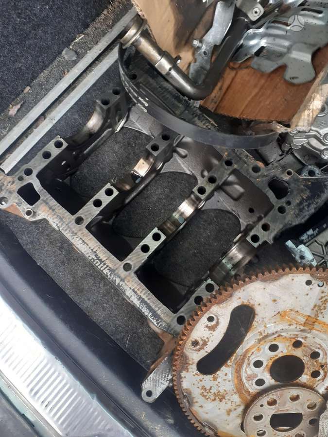 Jeep Grand Cherokee engine parts