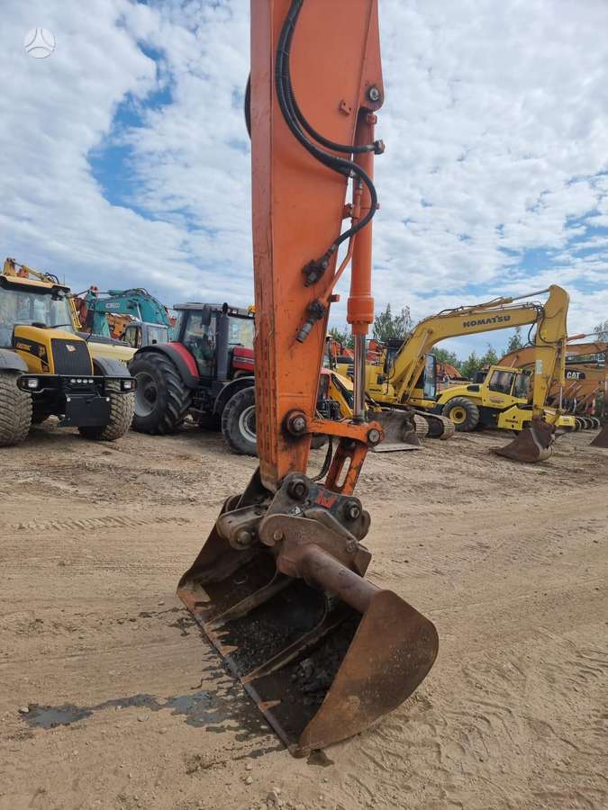Doosan DX140LC-3, экскаваторы