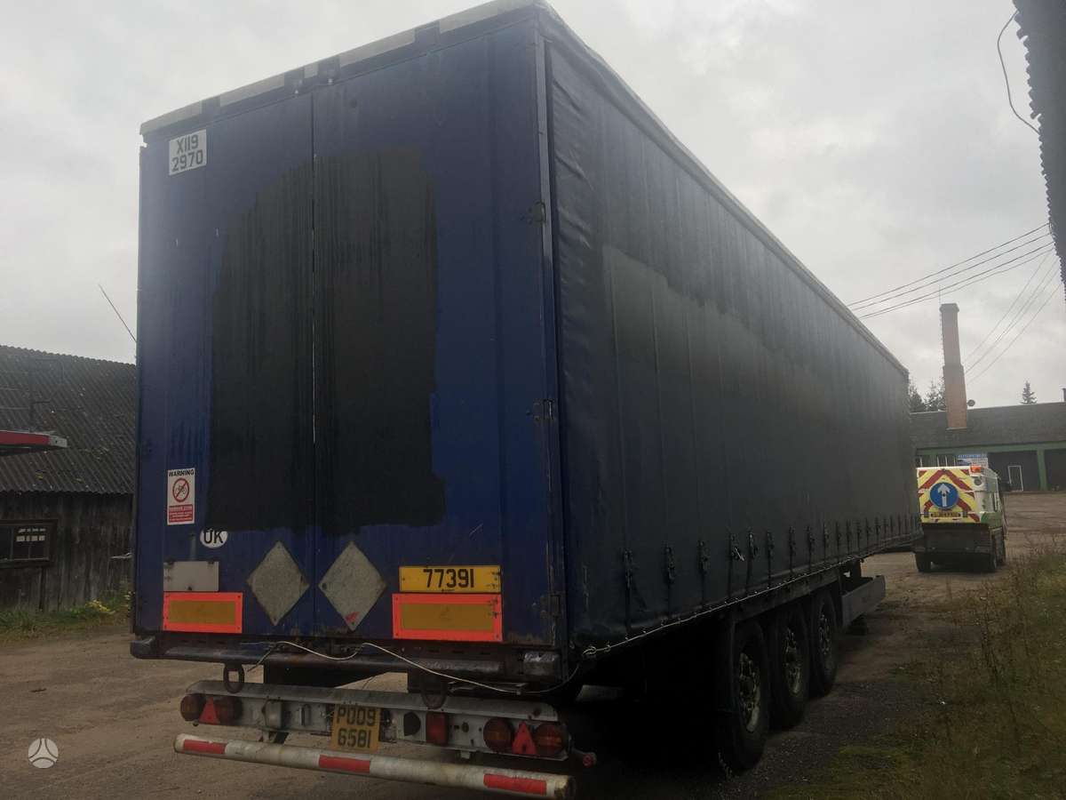 Krone, užuolaidinės / tentinės