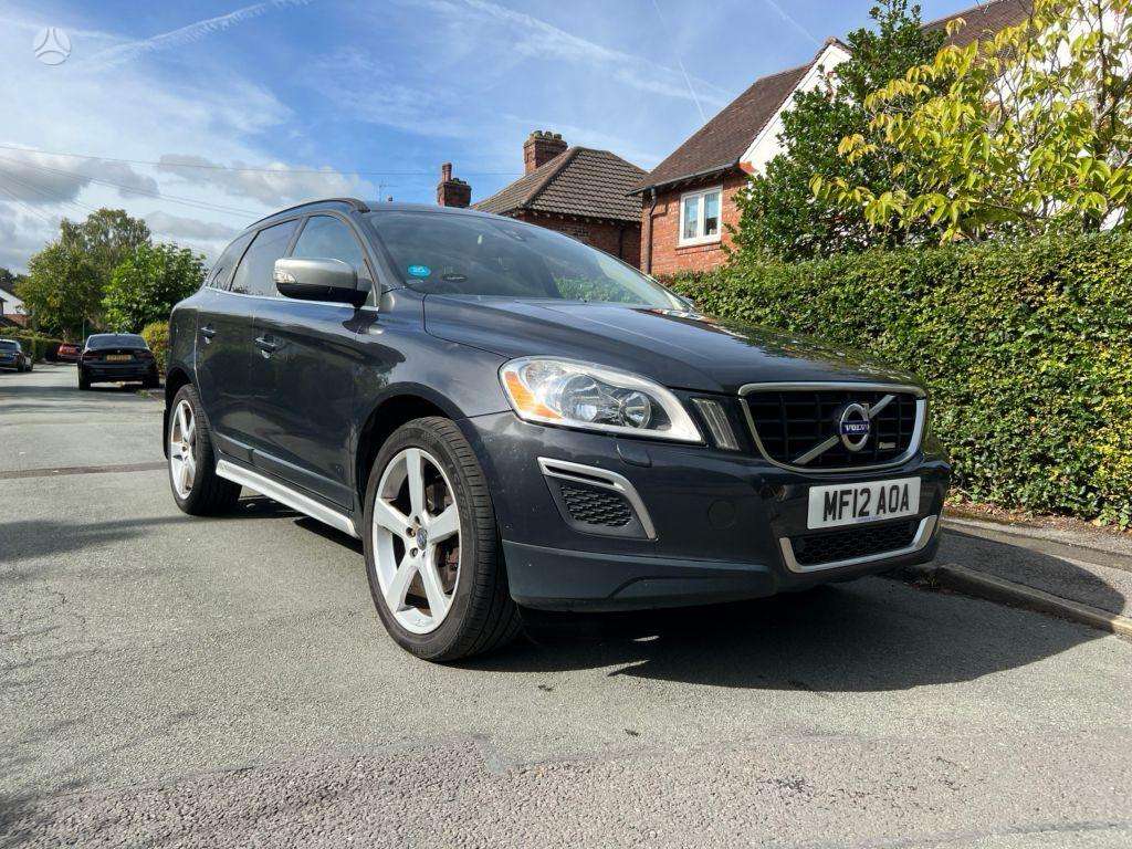 Volvo XC60 2022 10 28