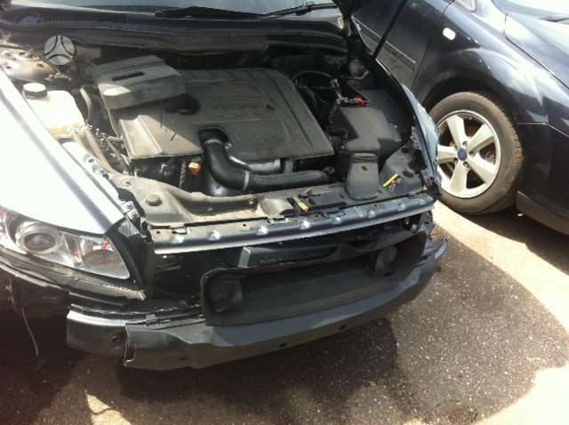 Volvo S40 Dalimis