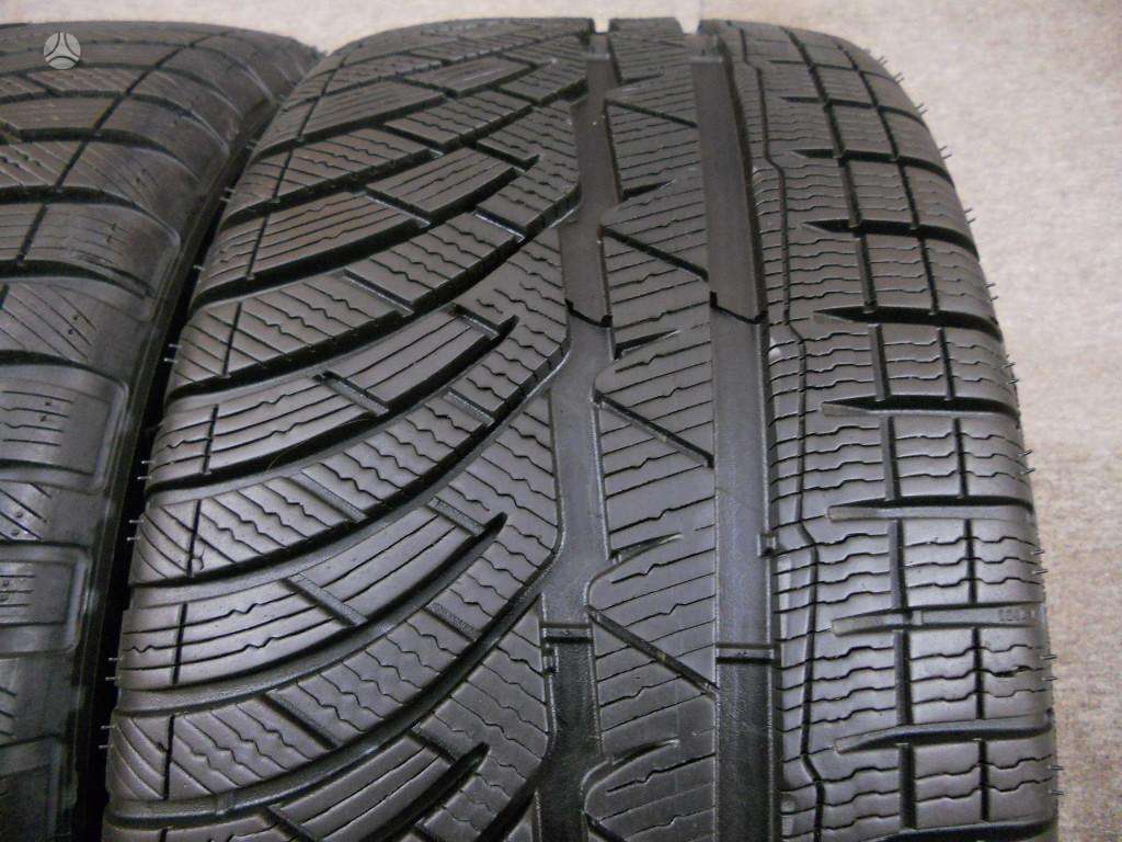 Michelin 95% Pilot Alpin4, winter 235/50 R17