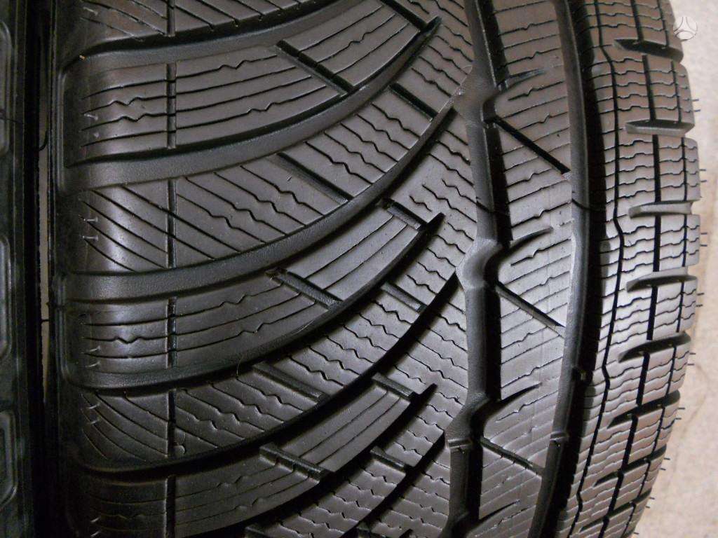 Michelin 95% Pilot Alpin4, winter 235/50 R17