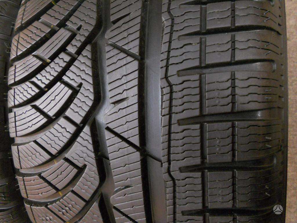 Michelin 95% Pilot Alpin4, winter 235/50 R17
