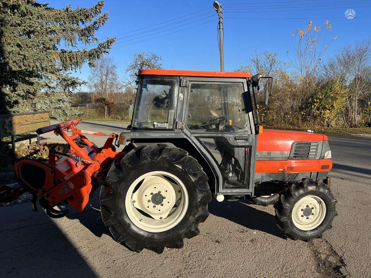 Kubota GL320, тракторы