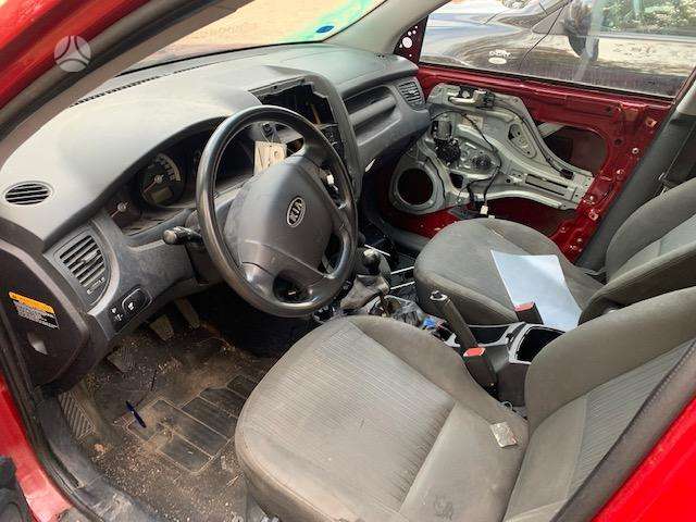 Kia Sportage по частям