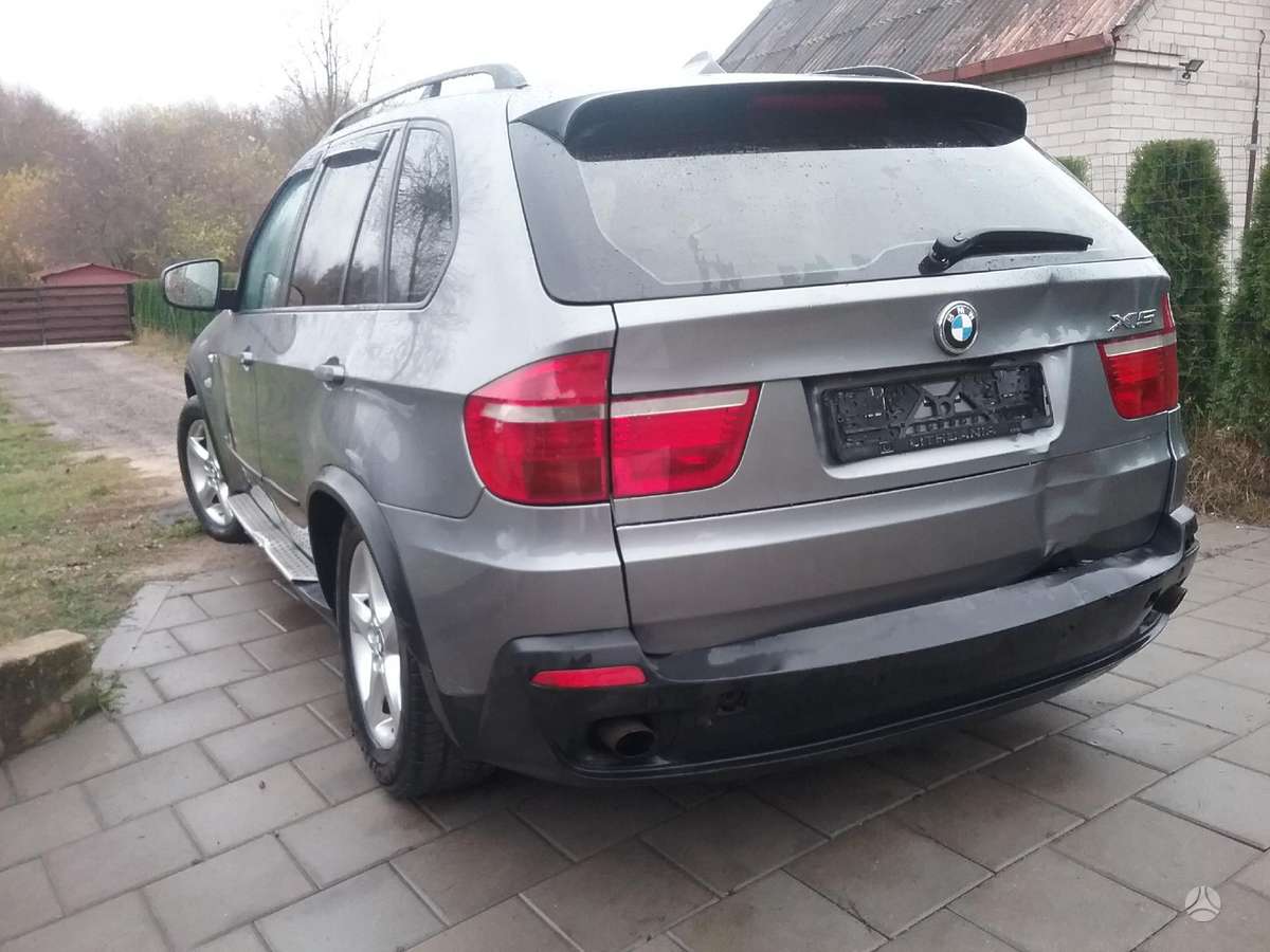 BMW X5 Dalimis