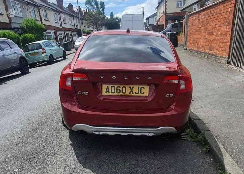 Volvo S60 Spalva 704 46