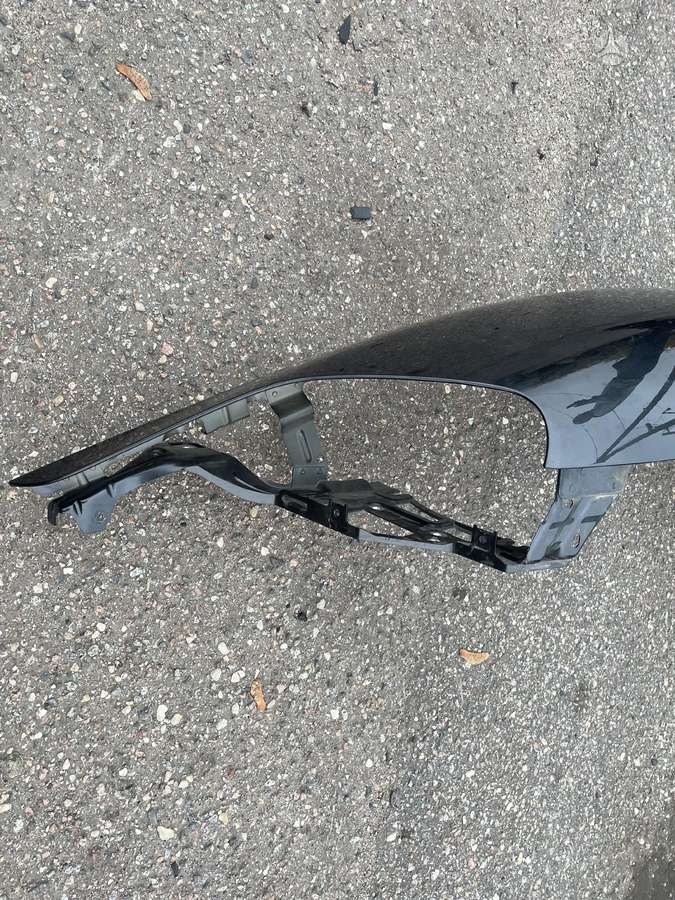 Porsche Taycan fenders