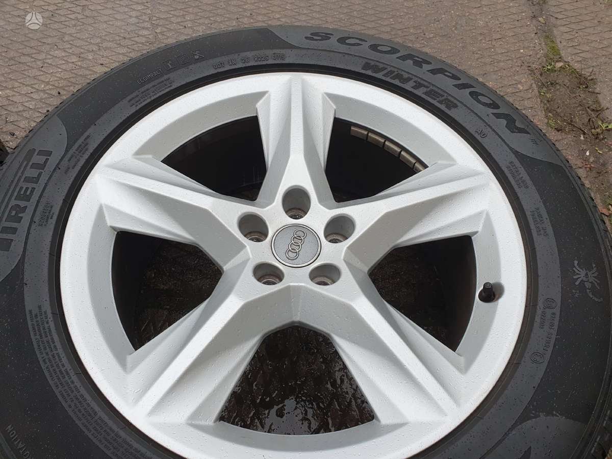 Audi Q7, light alloy, R19