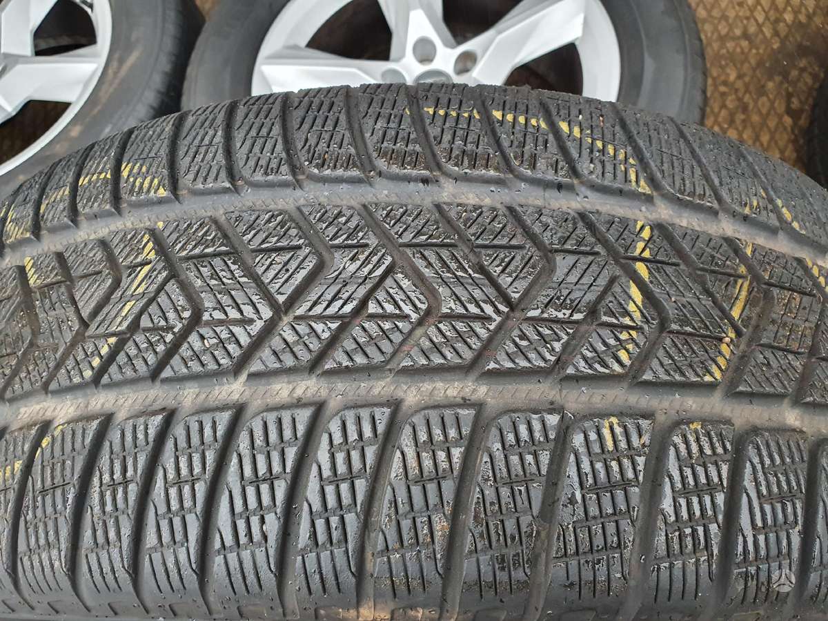 Audi Q7, light alloy, R19