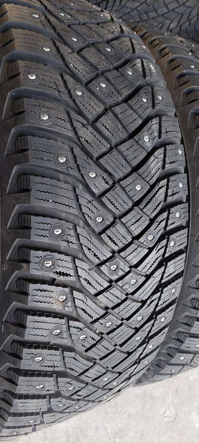 Goodyear, winter 235/55 R19