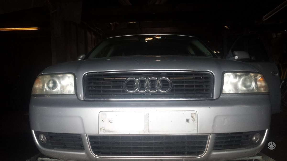 Audi A6 Masina dalimis oda