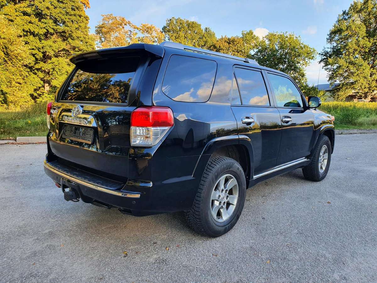 Toyota 4Runner - 3