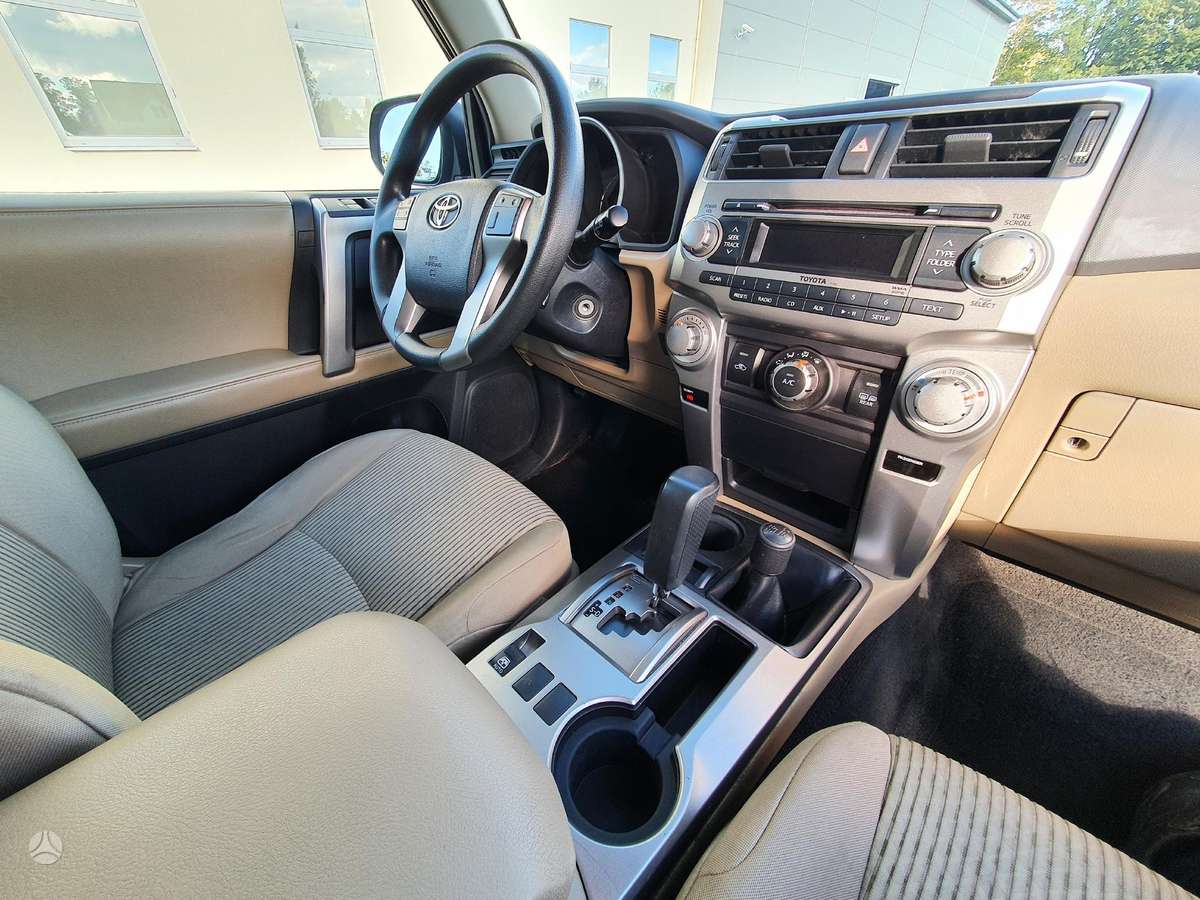 Toyota 4Runner - 7
