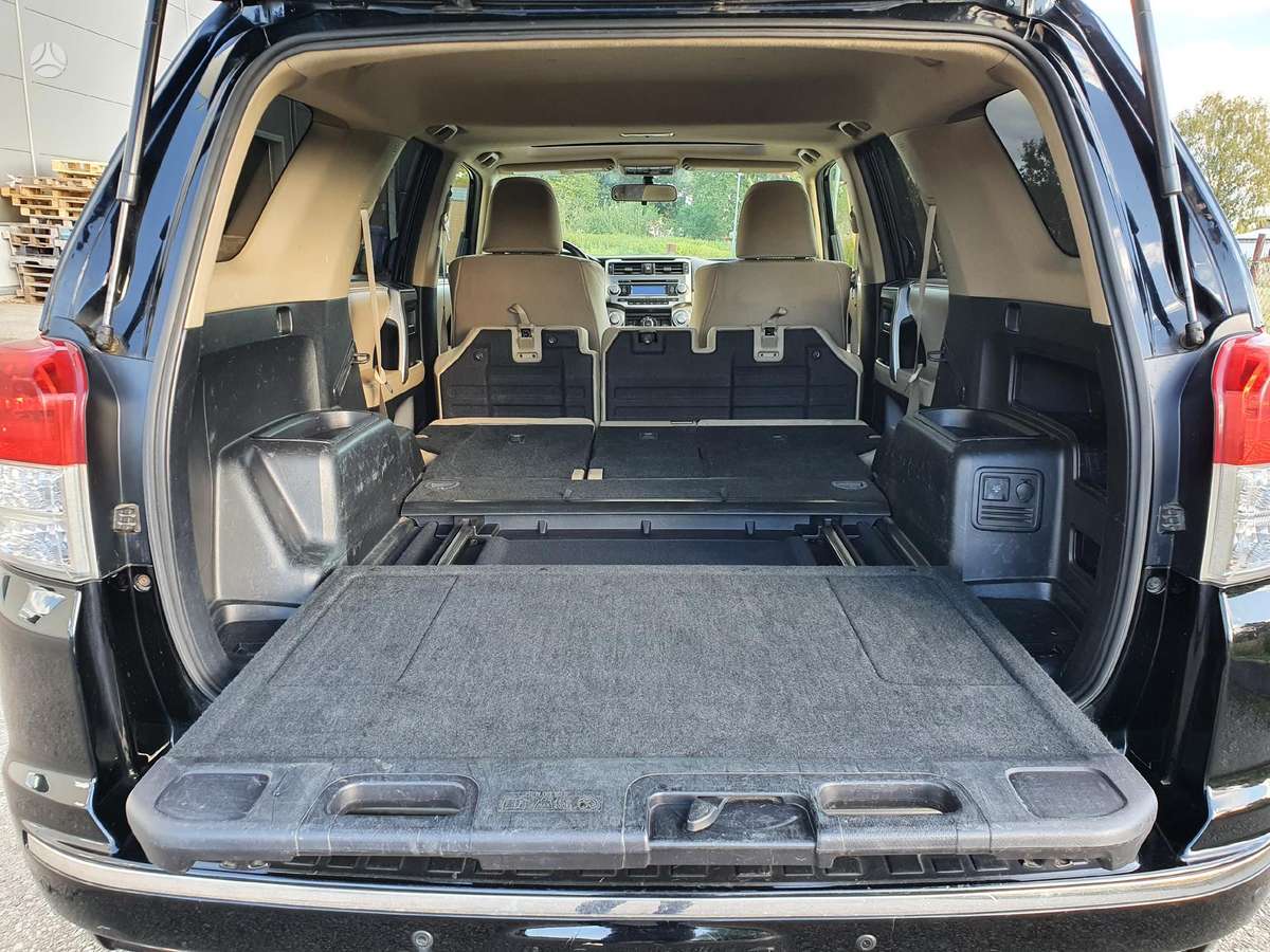 Toyota 4Runner - 12