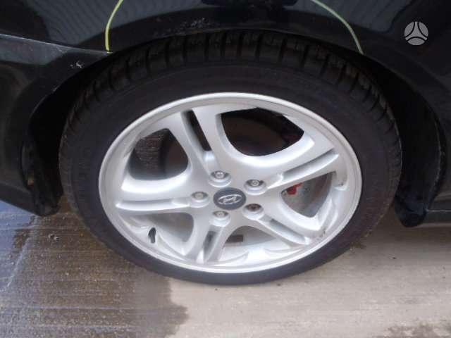 Hyundai Tiburon for parts