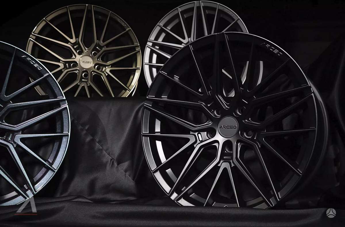 Arceo Sevilla Titan, light alloy, R19