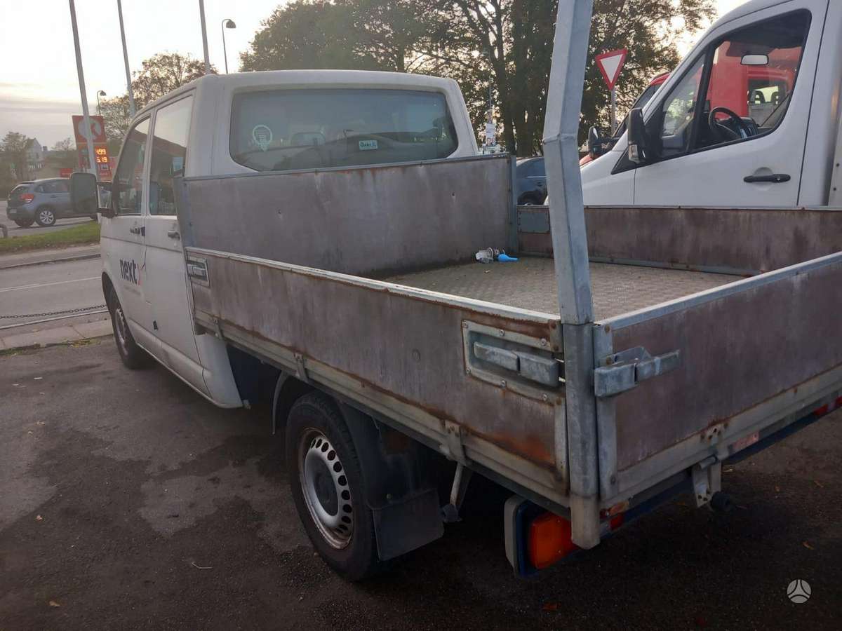 Volkswagen Transporter, cargo vans