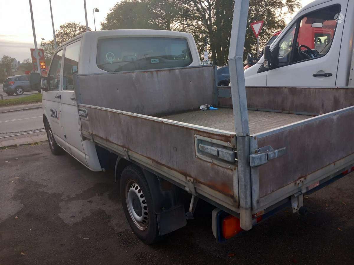 Volkswagen Transporter, preču