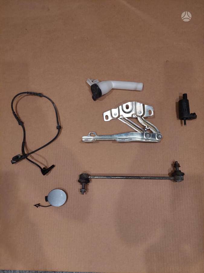Opel Corsa, 13388767, hubs, engine cradle