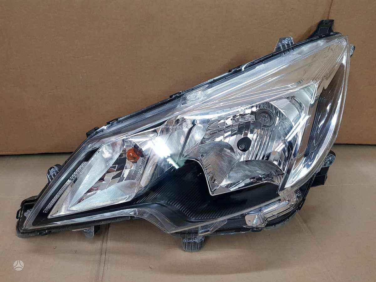 Mitsubishi Space Star, J9, крылья, фары