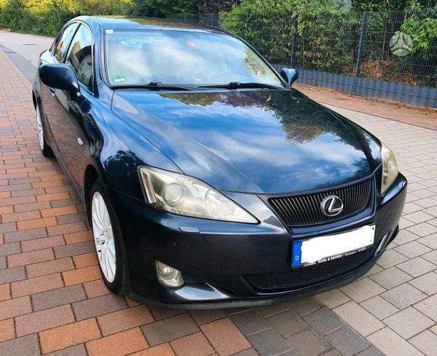 Lexus IS klasė Auto ardomas platesnė info telefonu