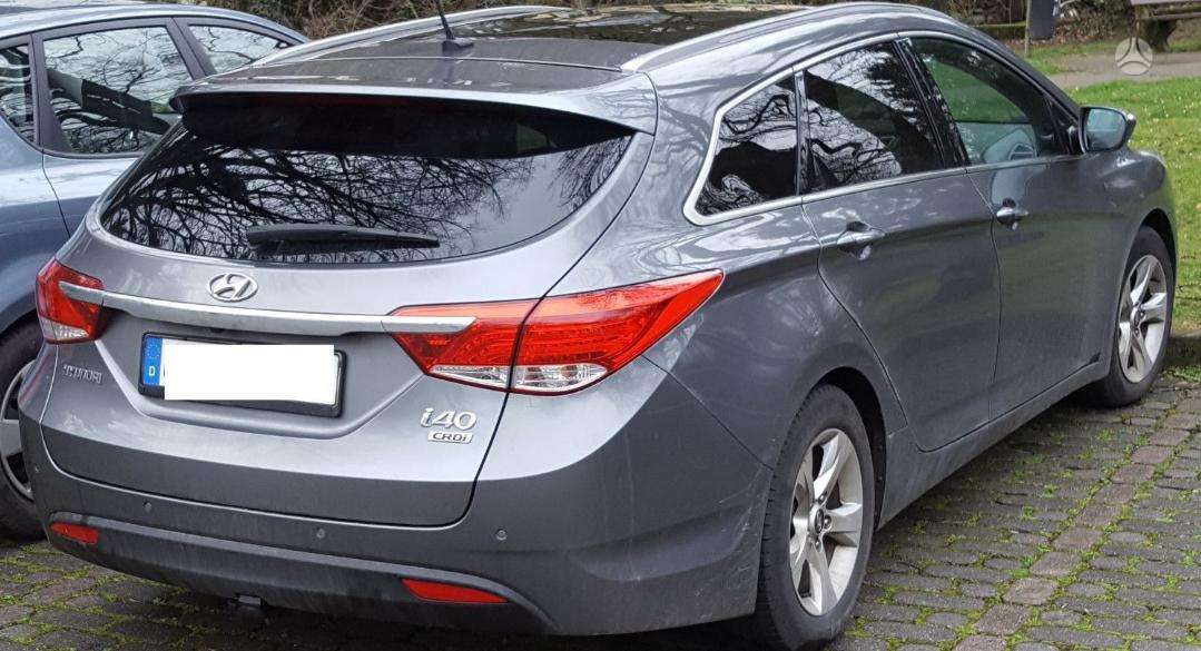 Hyundai i40 Auto ardomas platesnė info telefonu